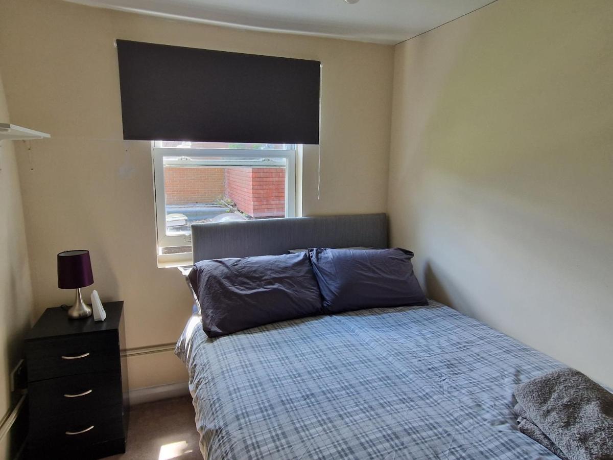 Maidstone Heights III - 1 Bedroom In Maidstone! Екстер'єр фото
